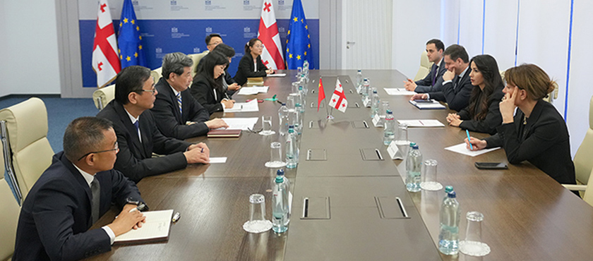 მარიამ ქვრივიშვილი ჩინეთის სახალხო რესპუბლიკის კიბერსივრცის ადმინისტრაციის დირექტორს შეხვდა - 21.04.2026