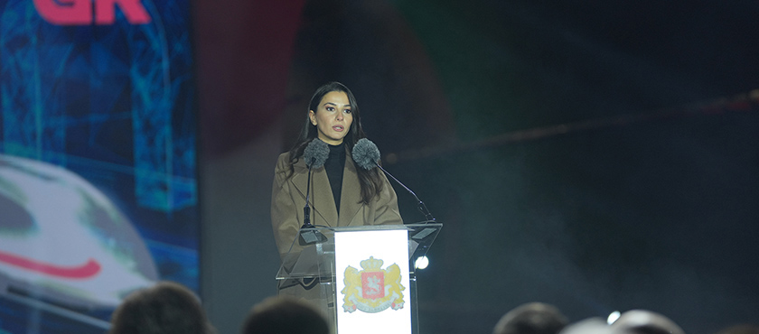 მარიამ ქვრივიშვილი: „რკინიგზა ქვეყნის სატრანსპორტო სისტემის უმნიშვნელოვანესი საყრდენია, რომლის განვითარება ხელისუფლების განსაკუთრებულ პრიორიტეტს წარმოადგენს“ - 24.12.2025