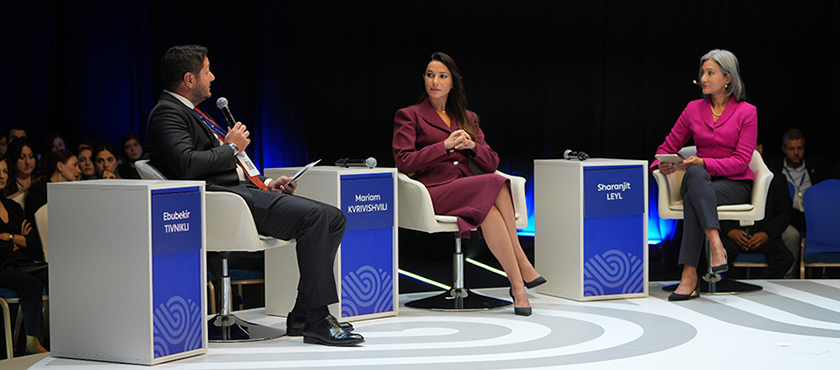 „თბილისის აბრეშუმის გზის ფორუმის“ ფარგლებში საქართველოში არსებული საინვესტიციო გარემო და ამ კუთხით სამომავლო პერსპექტივები განიხილეს  - 22.10.2025